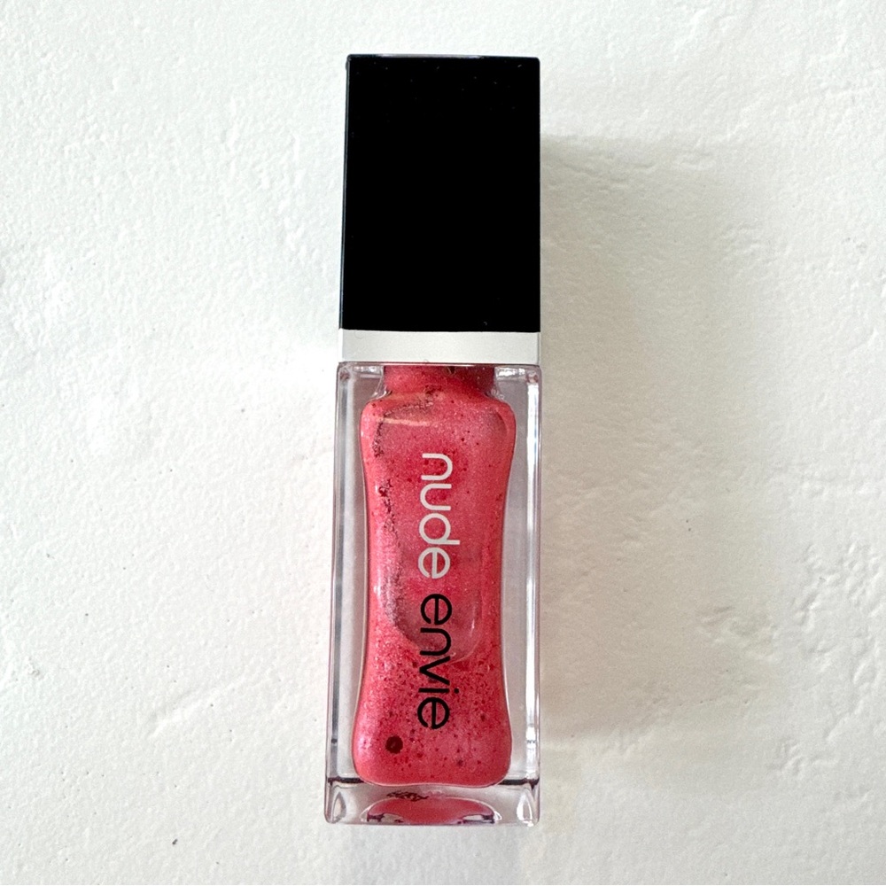 Nude Envie Pink Lip Gloss
